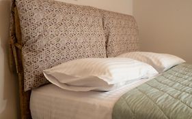 Comfy & Stylish Apt In Ioannina
